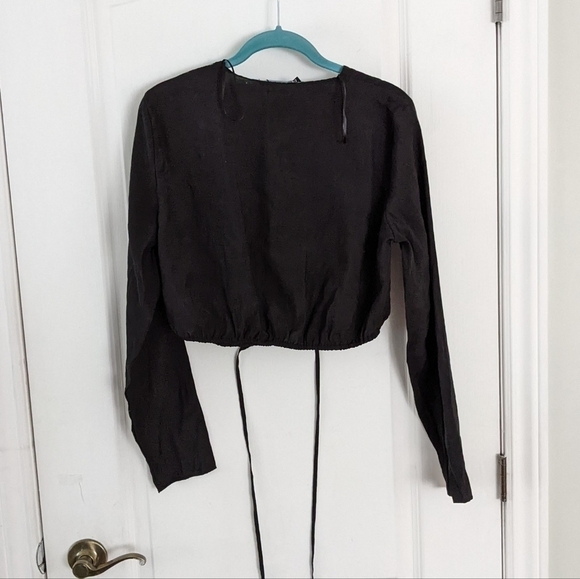 Zara Tie Waist Wrap crop shirt black size Large NEW @E - Picture 8 of 11